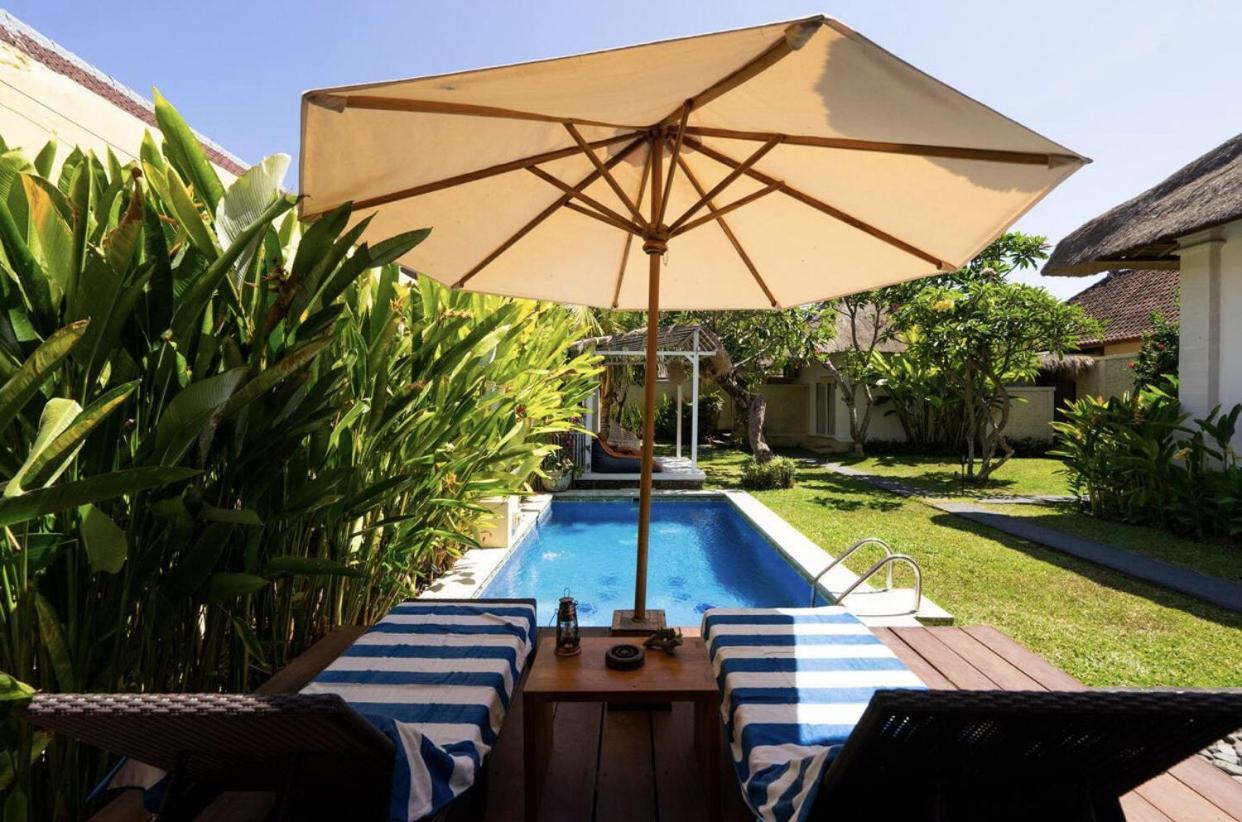 Arona Villa Sanur エクステリア 写真