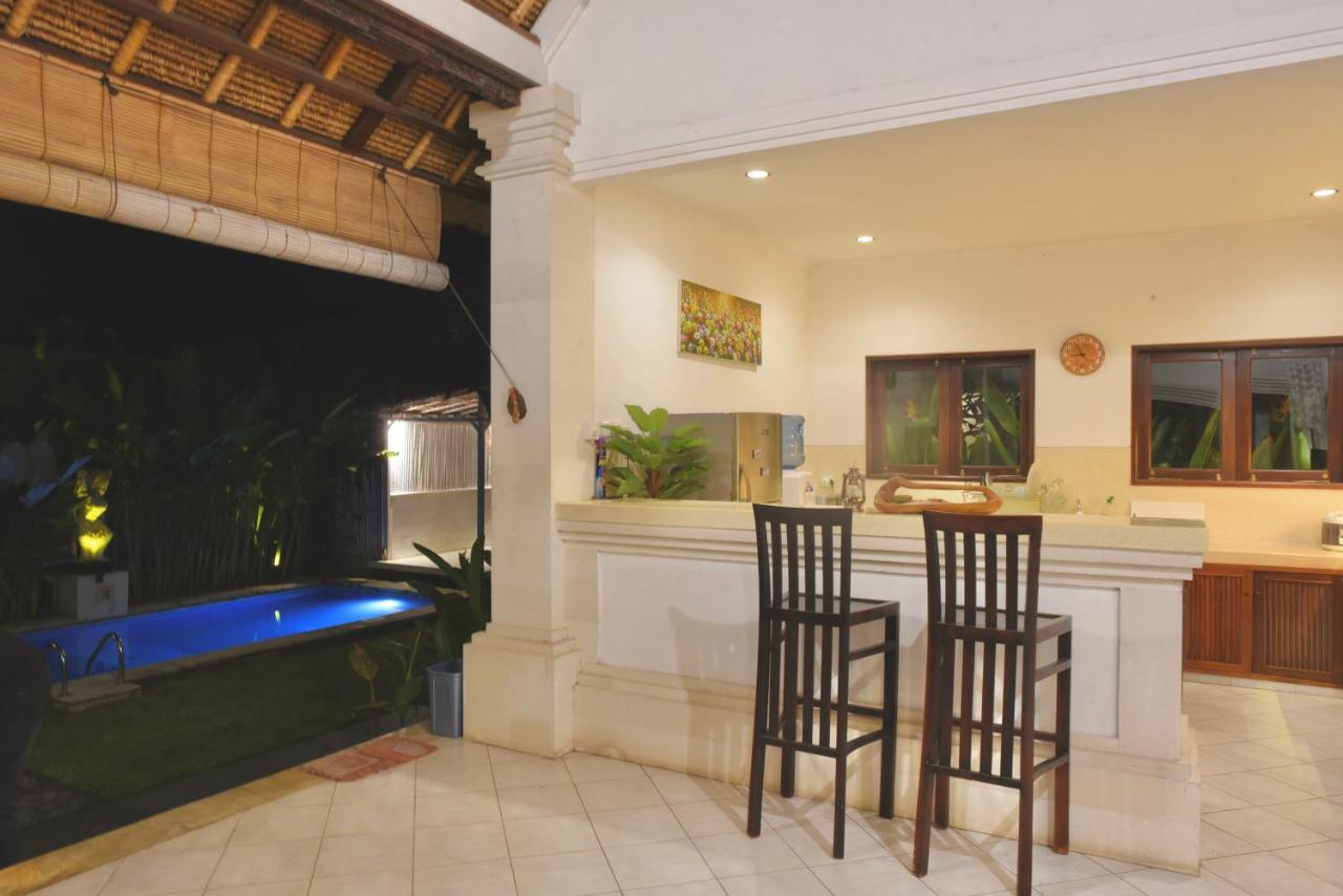 Arona Villa Sanur エクステリア 写真