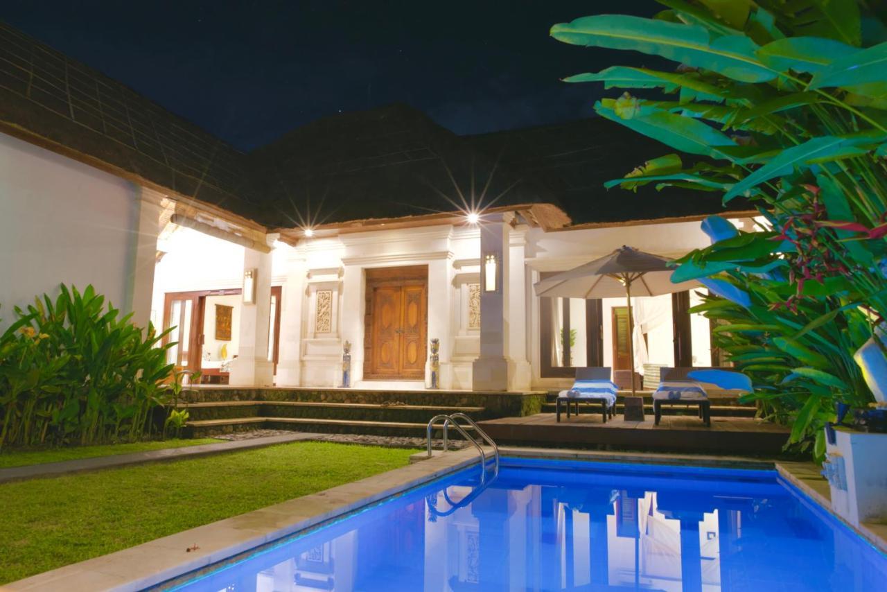 Arona Villa Sanur エクステリア 写真