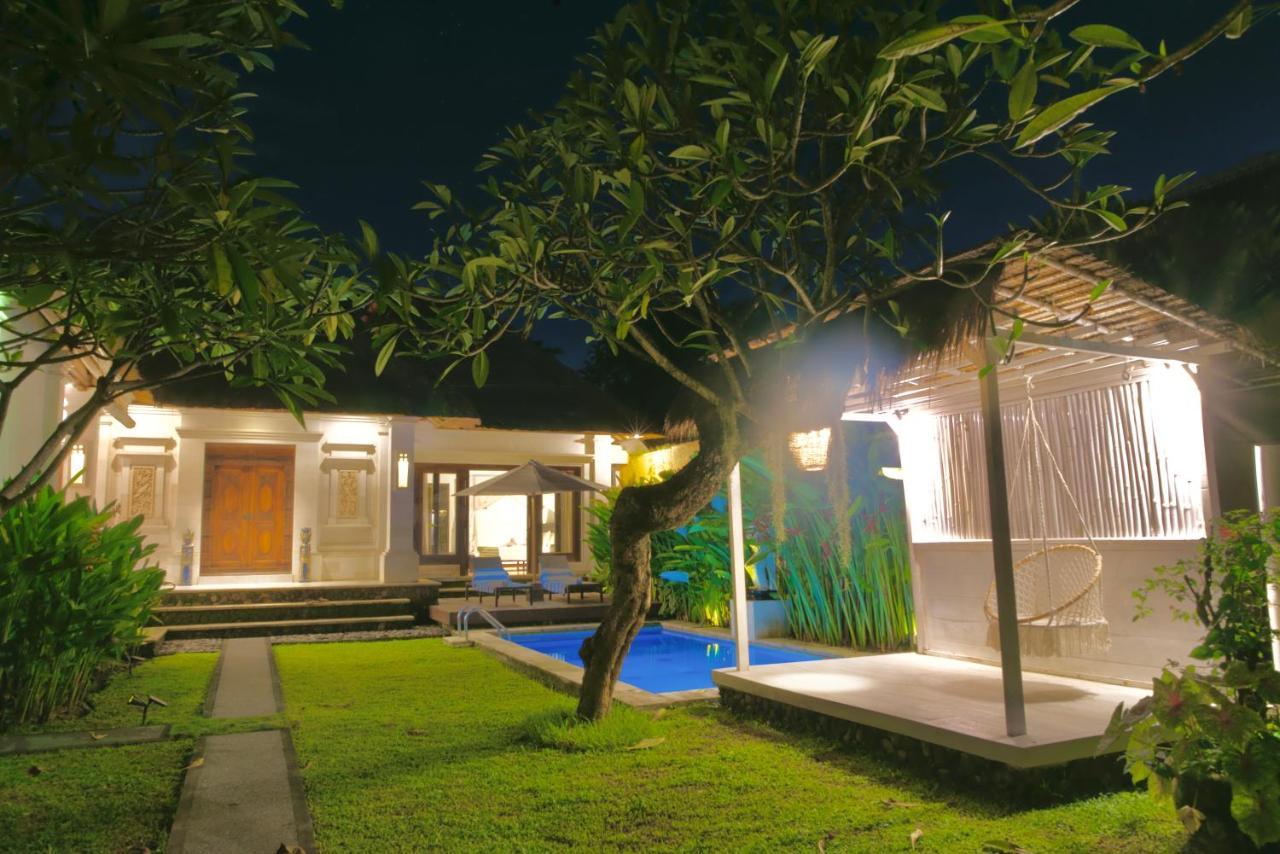 Arona Villa Sanur エクステリア 写真