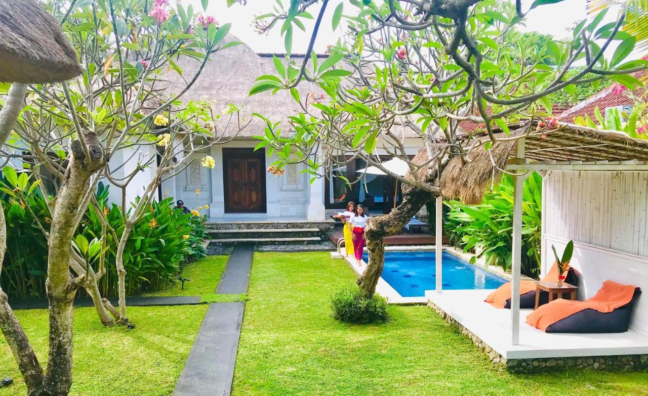 Arona Villa Sanur エクステリア 写真
